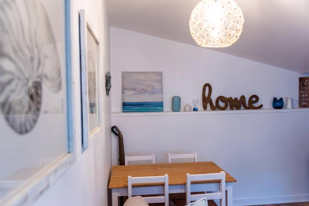 Appartement 2/4 personnes, rue au calme Caen Extérieur photo