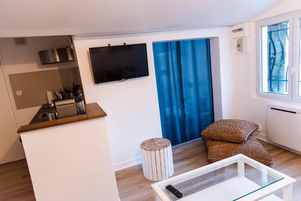 Appartement 2/4 personnes, rue au calme Caen Extérieur photo