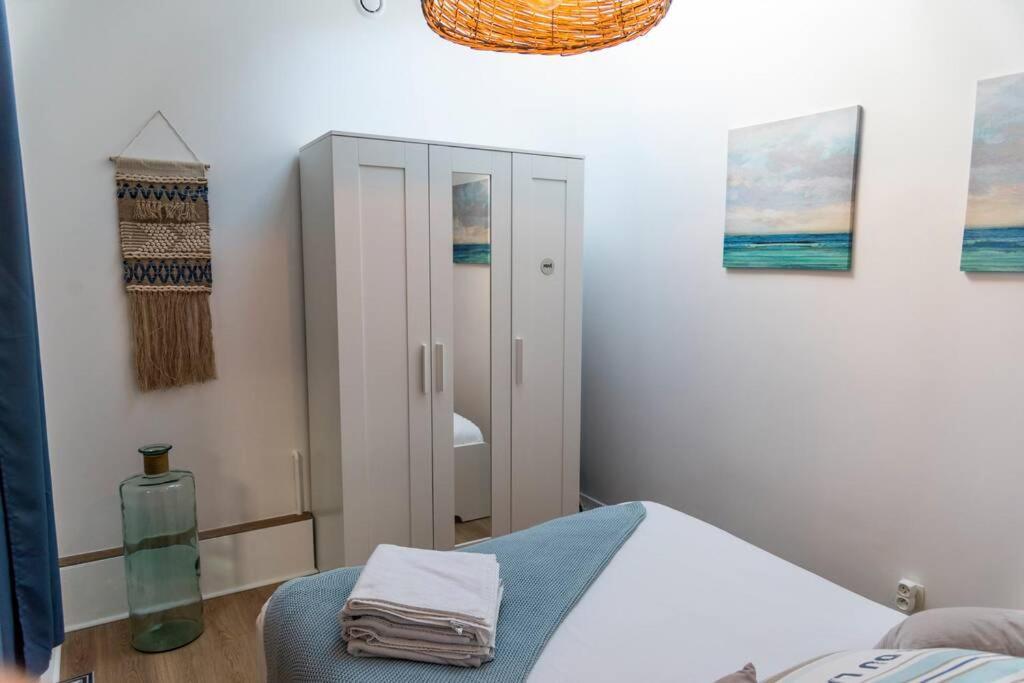 Appartement 2/4 personnes, rue au calme Caen Extérieur photo